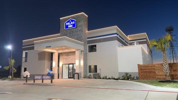 Jersey Village Palace Inn Blue Jones Road & Fm1960 מראה חיצוני תמונה